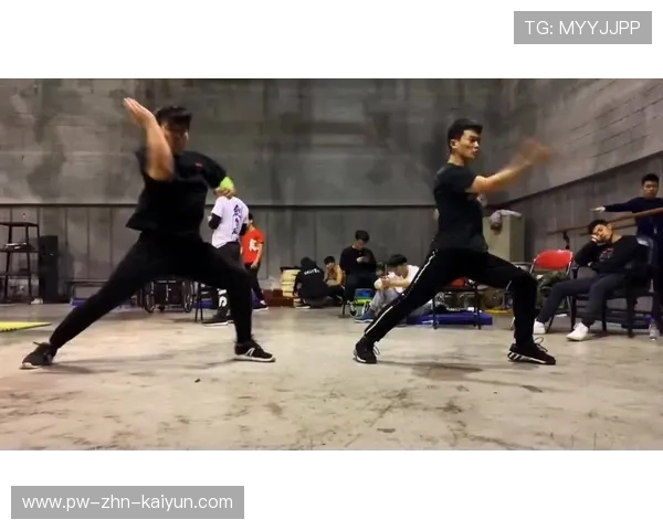 极限武术表演，古老技艺焕发新光彩，极限武术教学基础视频